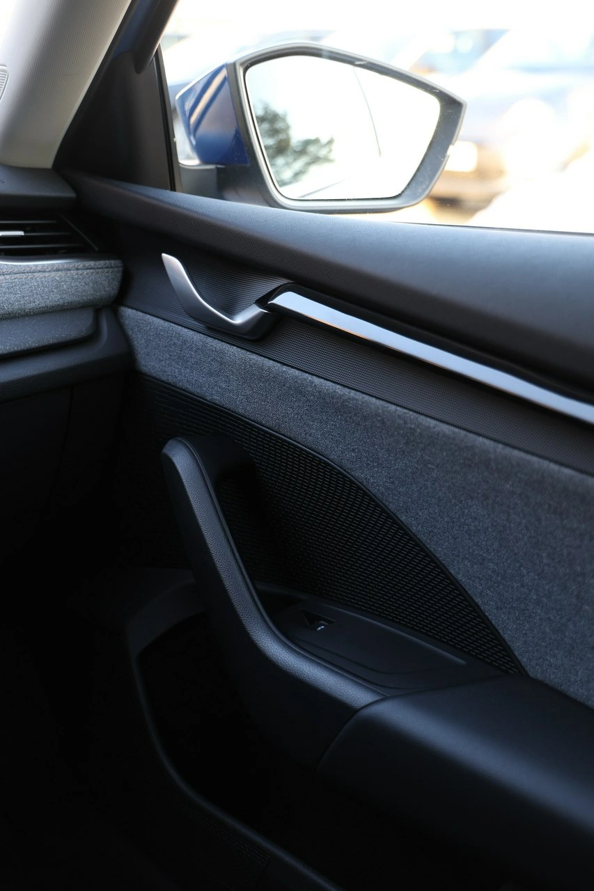 Skoda Octavia - Zdjęcie 33