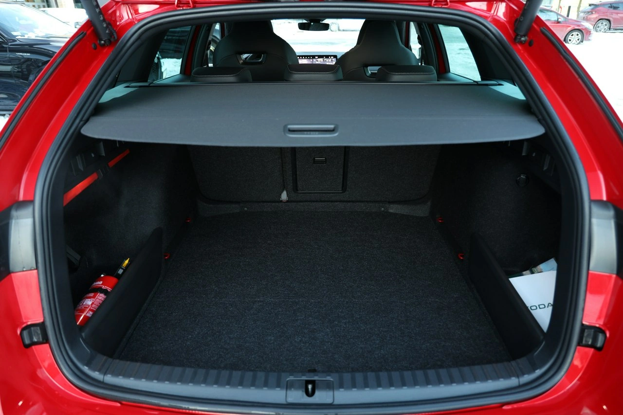 Skoda Octavia - Zdjęcie 47