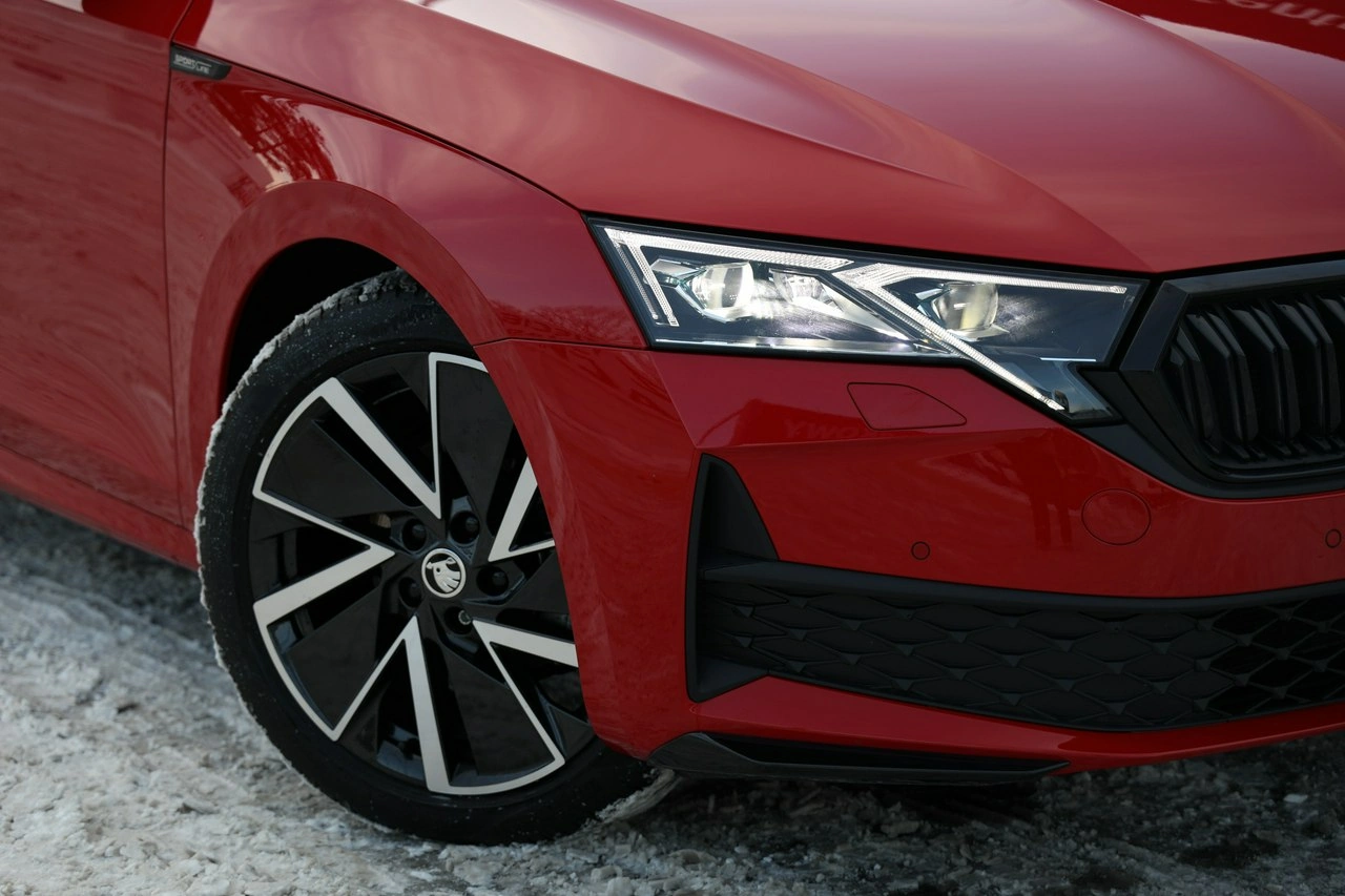 Skoda Octavia - Zdjęcie 4