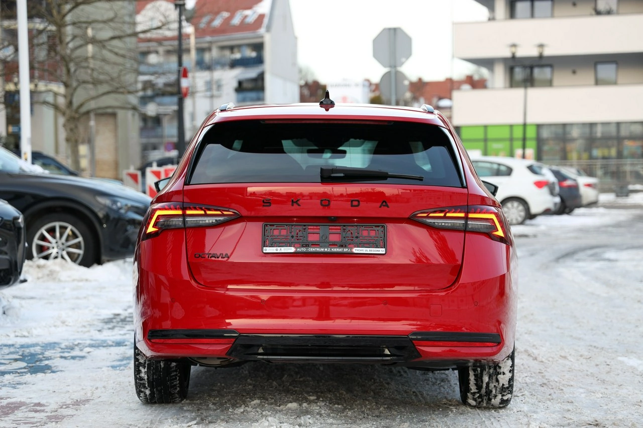 Skoda Octavia - Zdjęcie 7