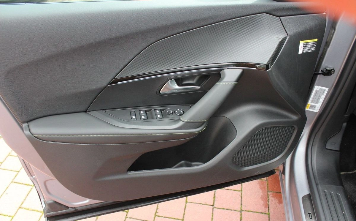 Peugeot 2008 - Zdjęcie 13