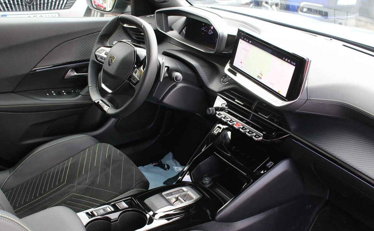 Peugeot 2008 - Zdjęcie 14