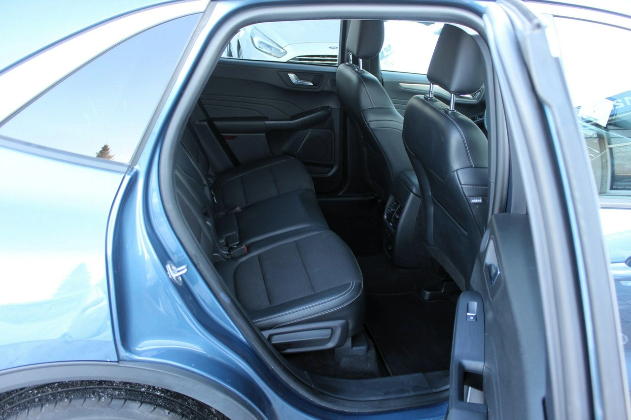 Ford Kuga - Zdjęcie 9