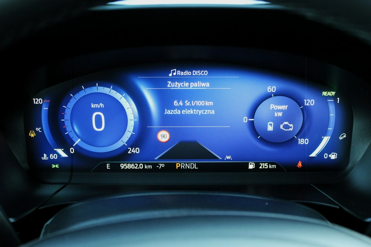 Ford Kuga - Zdjęcie 12