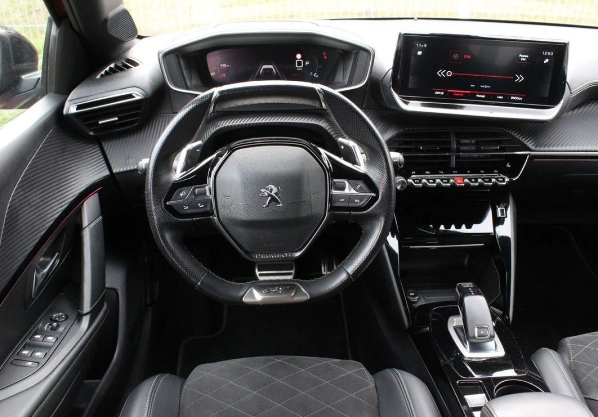 Peugeot 208 - Zdjęcie 13