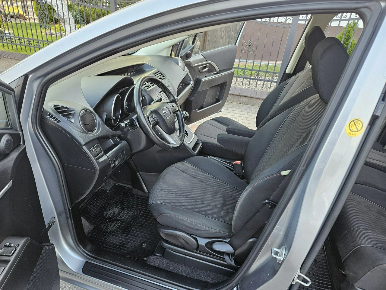 Mazda 5 - Zdjęcie 6