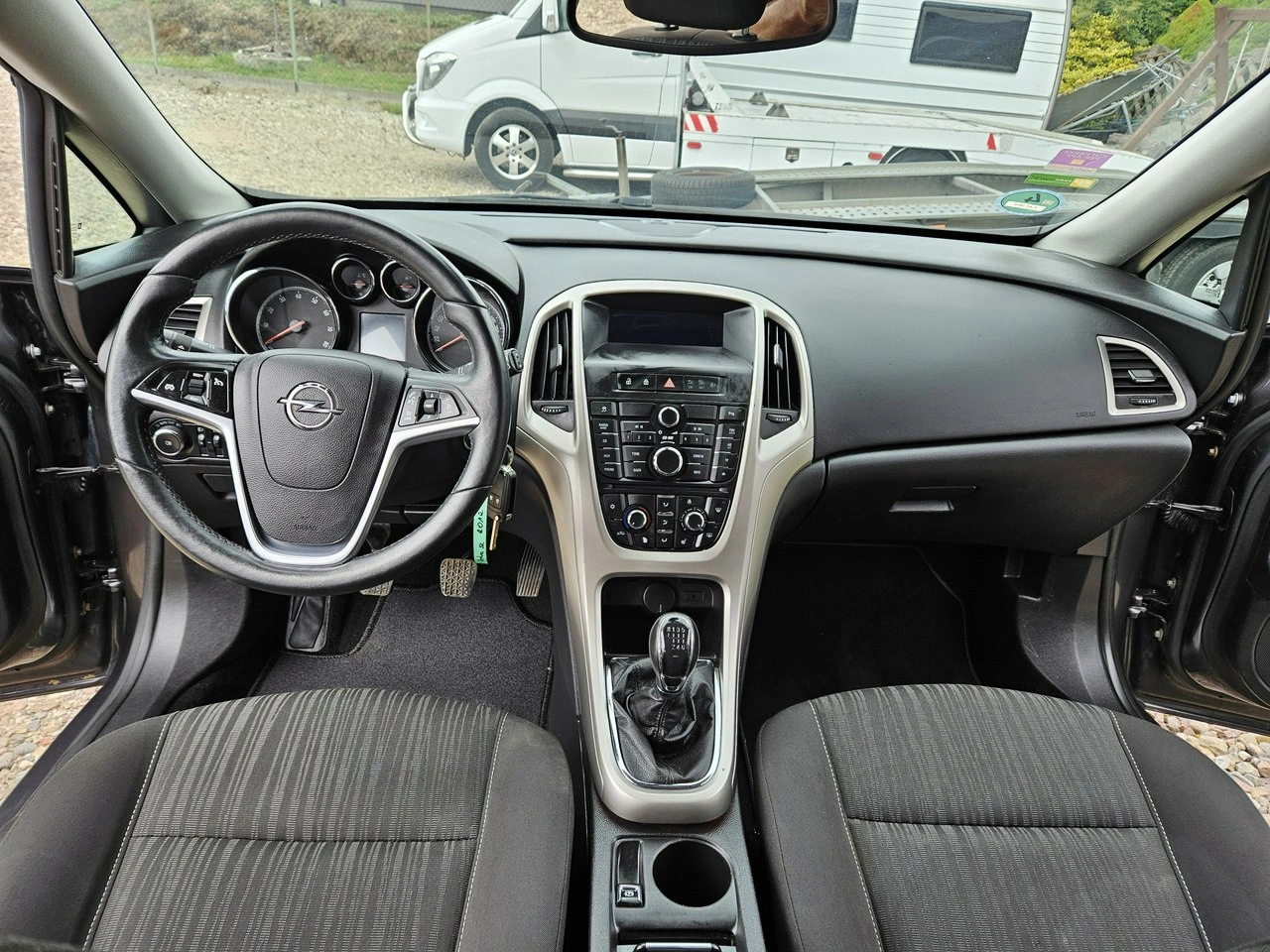 Opel Astra - Zdjęcie 11