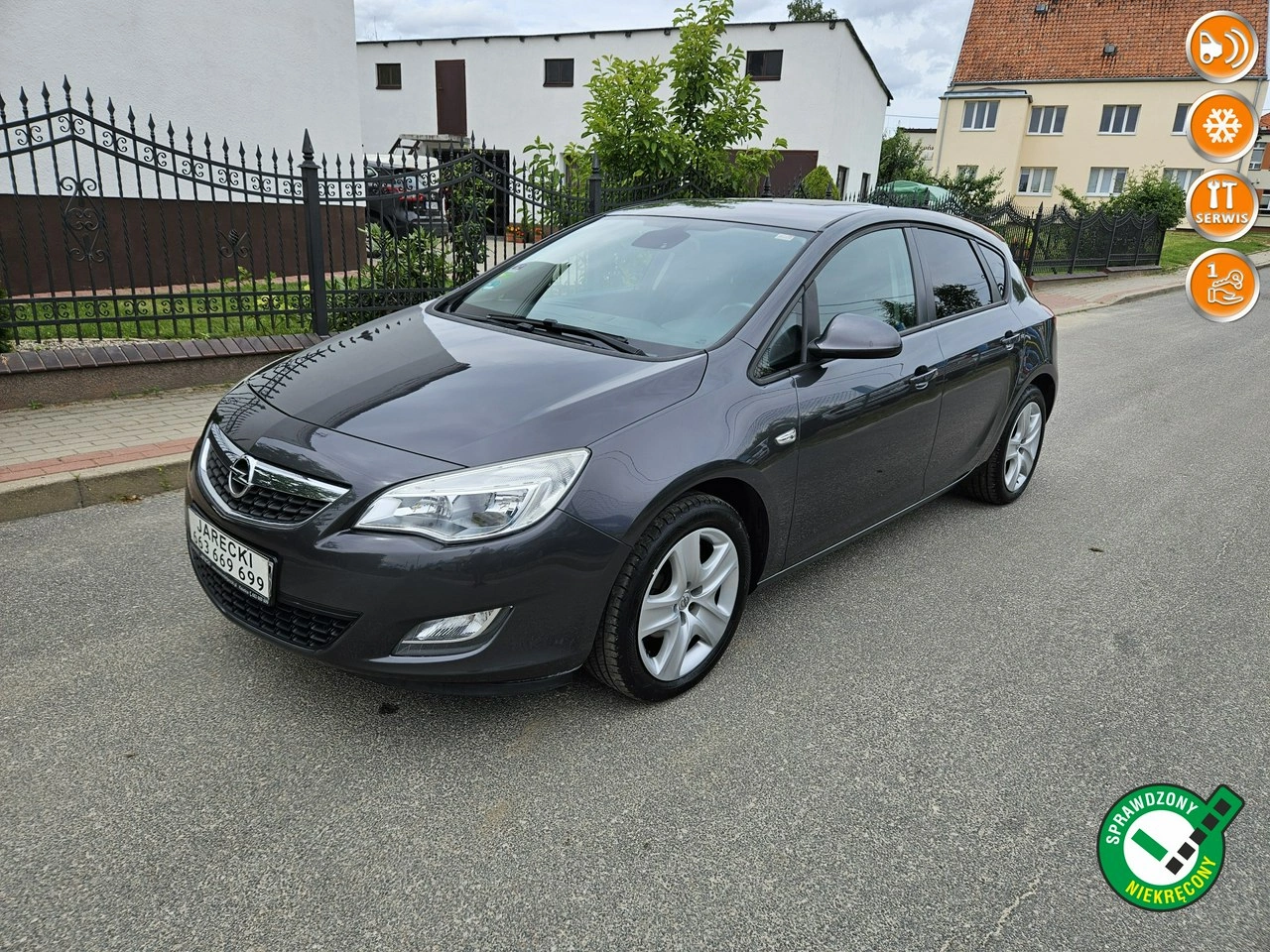 Opel Astra - Główne zdjęcie