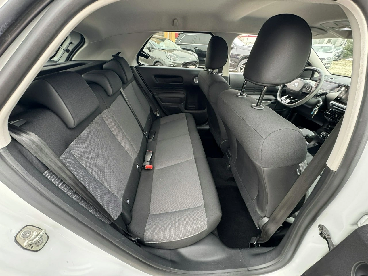 Citroën C4 Cactus - Zdjęcie 18