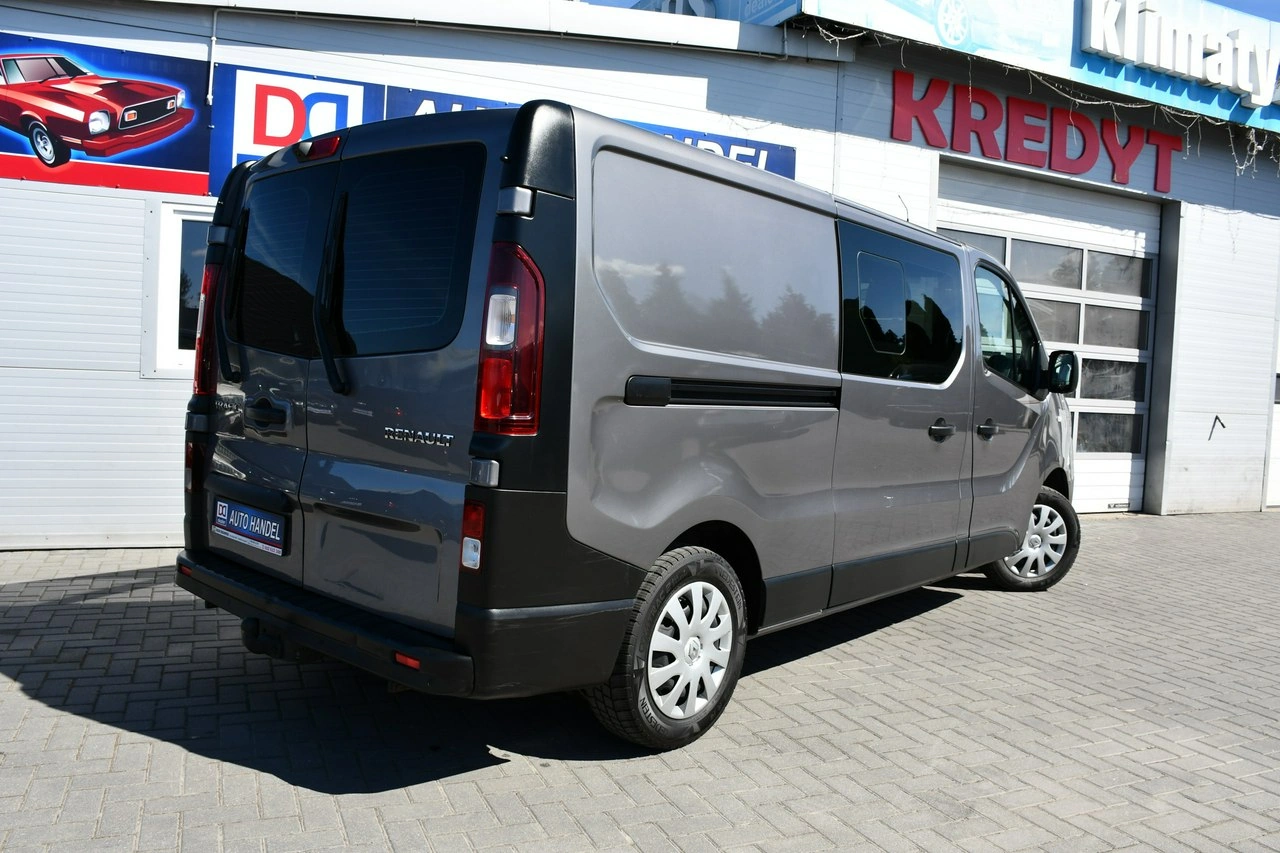 Renault Trafic - Zdjęcie 9