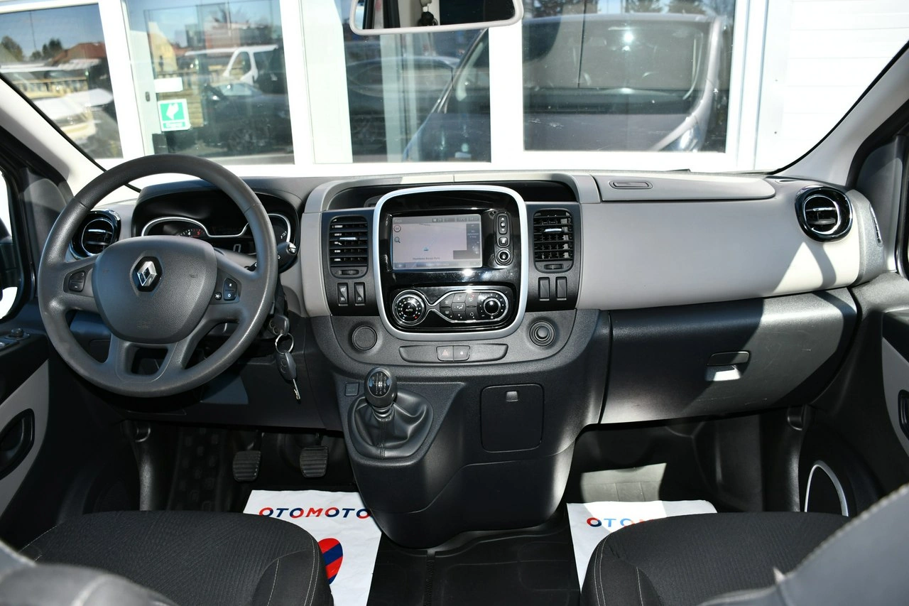 Renault Trafic - Zdjęcie 20