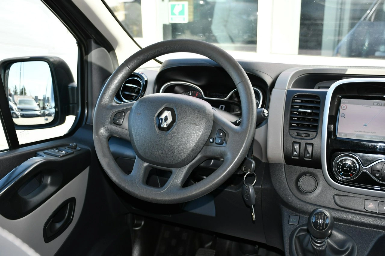 Renault Trafic - Zdjęcie 21