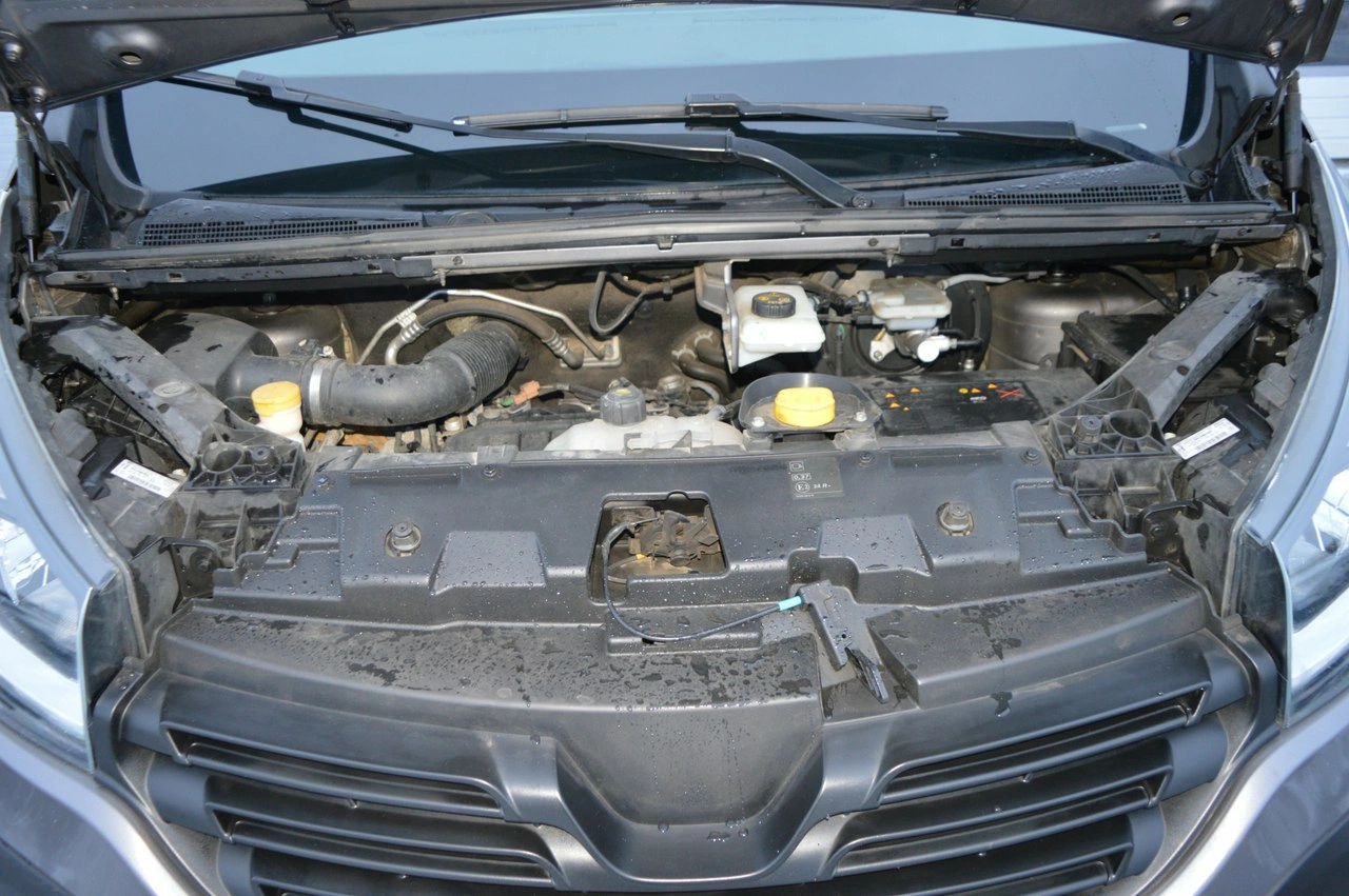 Renault Trafic - Zdjęcie 38