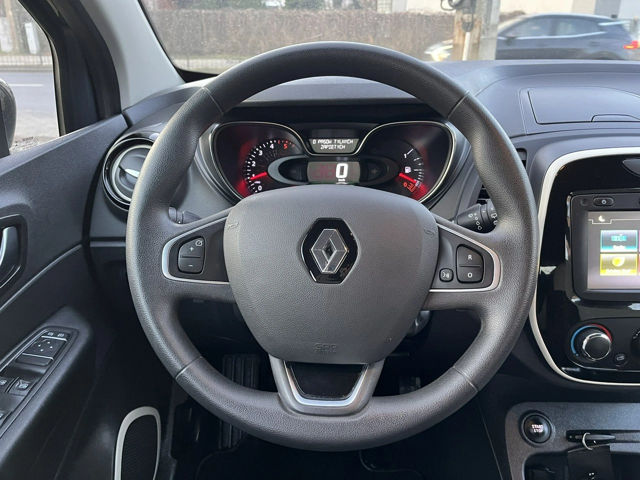 Renault Captur - Zdjęcie 14