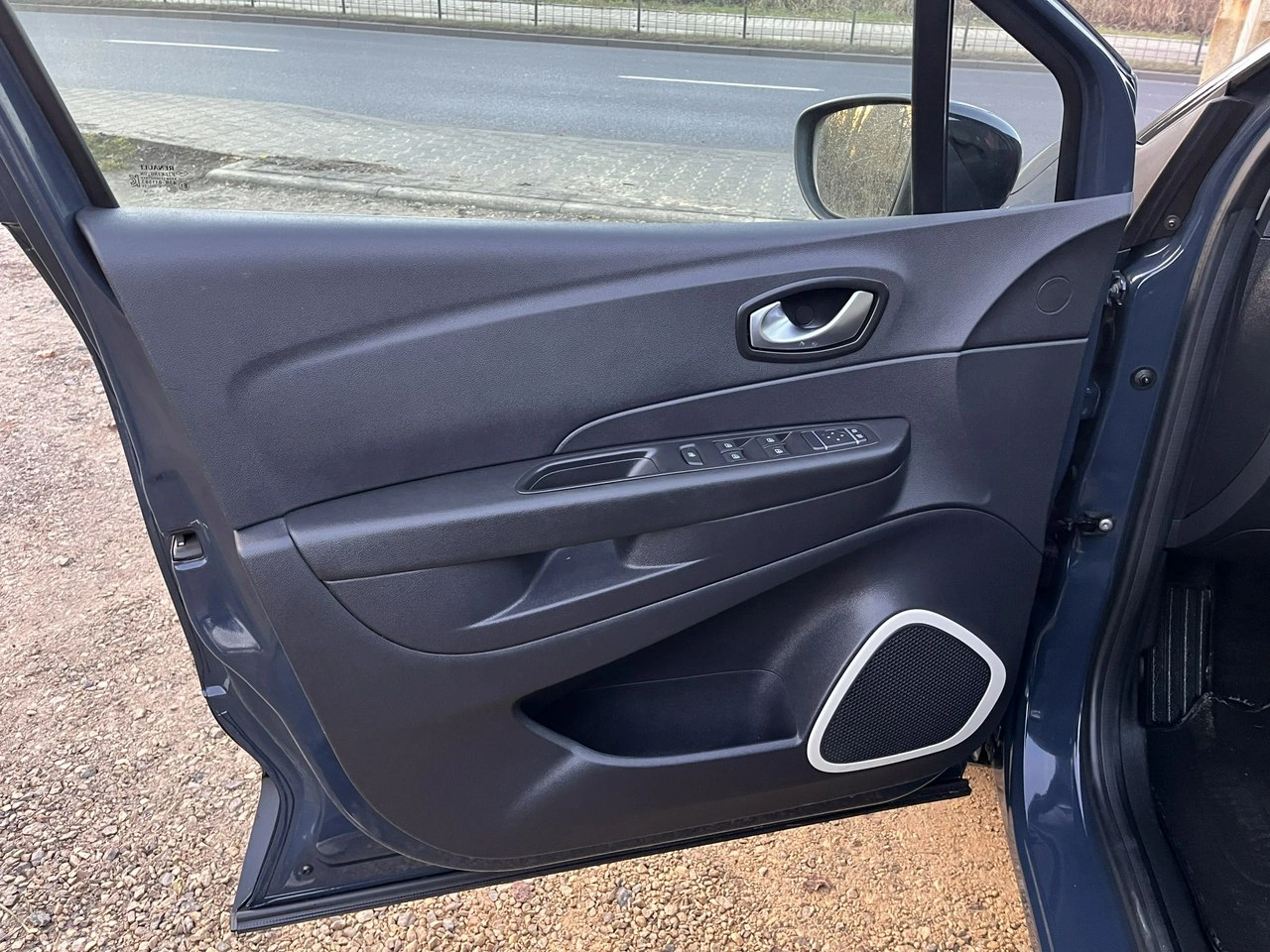 Renault Captur - Zdjęcie 15