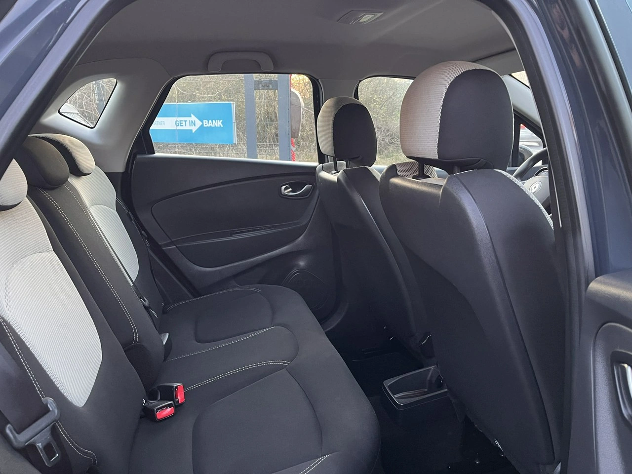 Renault Captur - Zdjęcie 22