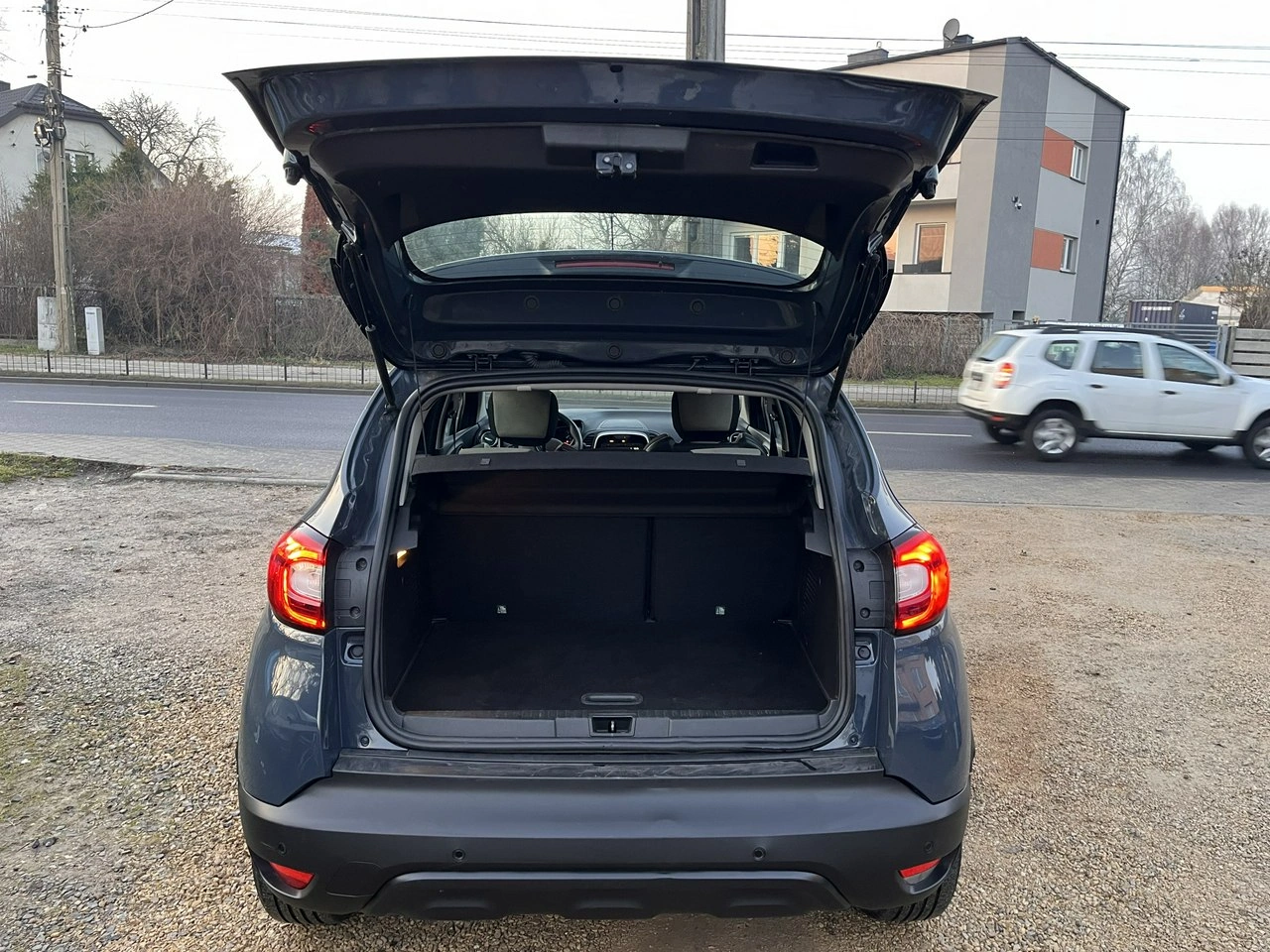 Renault Captur - Zdjęcie 23