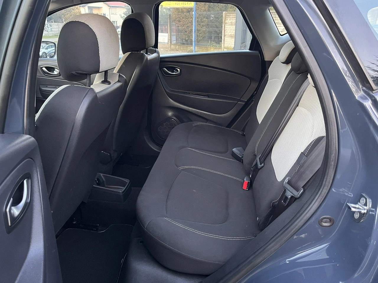 Renault Captur - Zdjęcie 24