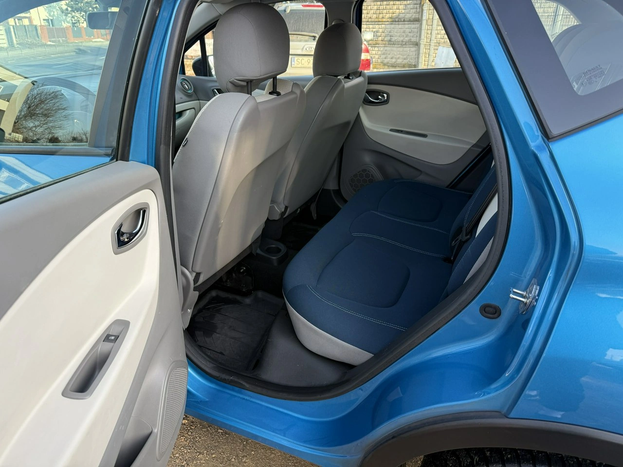 Renault Captur - Zdjęcie 12