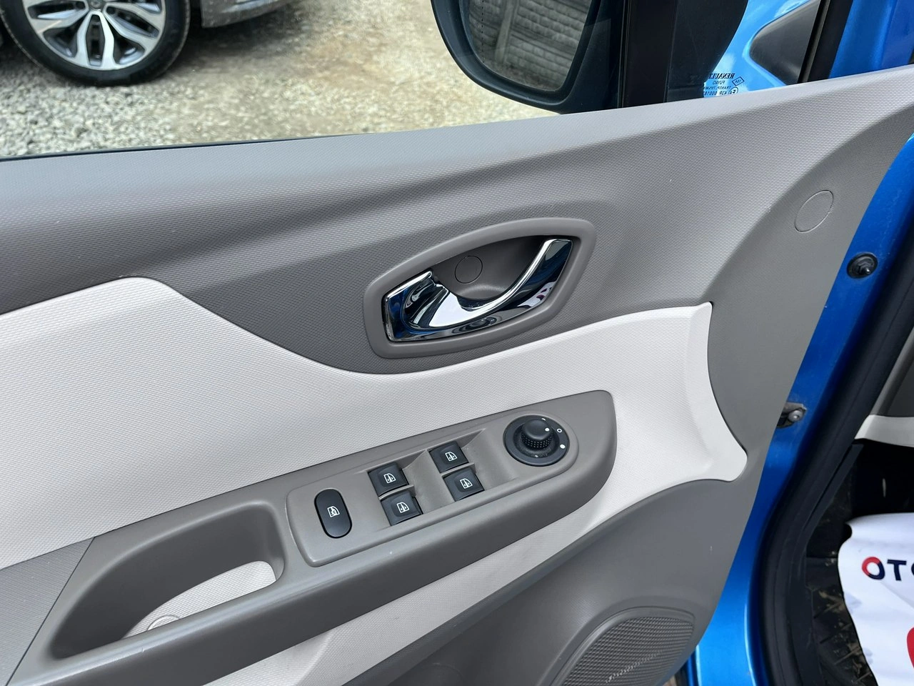 Renault Captur - Zdjęcie 16