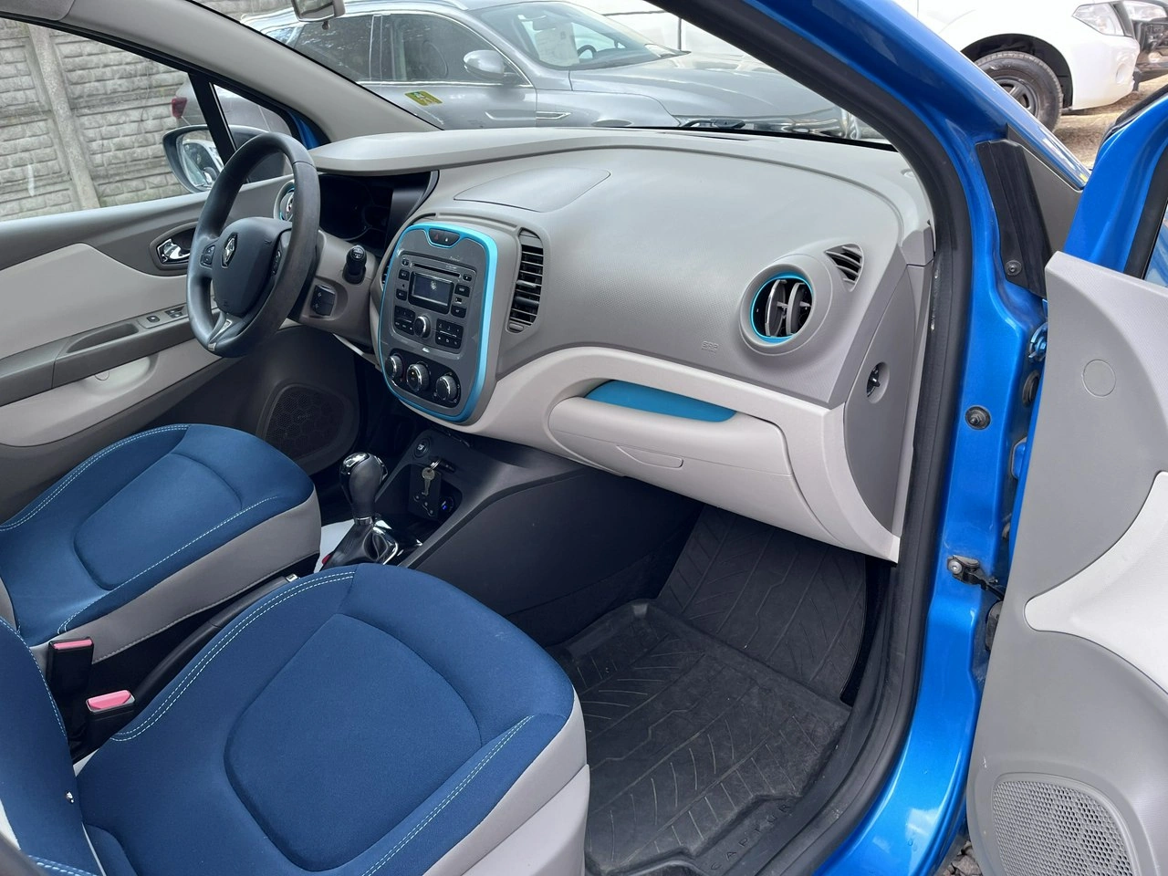 Renault Captur - Zdjęcie 18