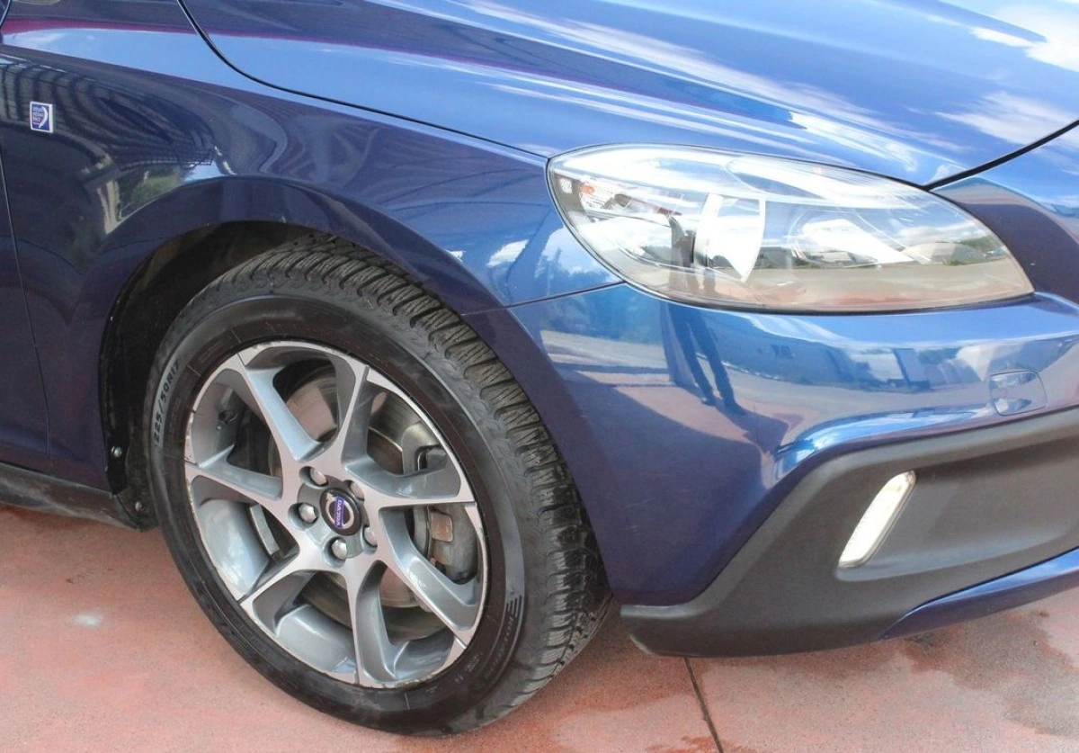 Volvo V40 - Zdjęcie 19