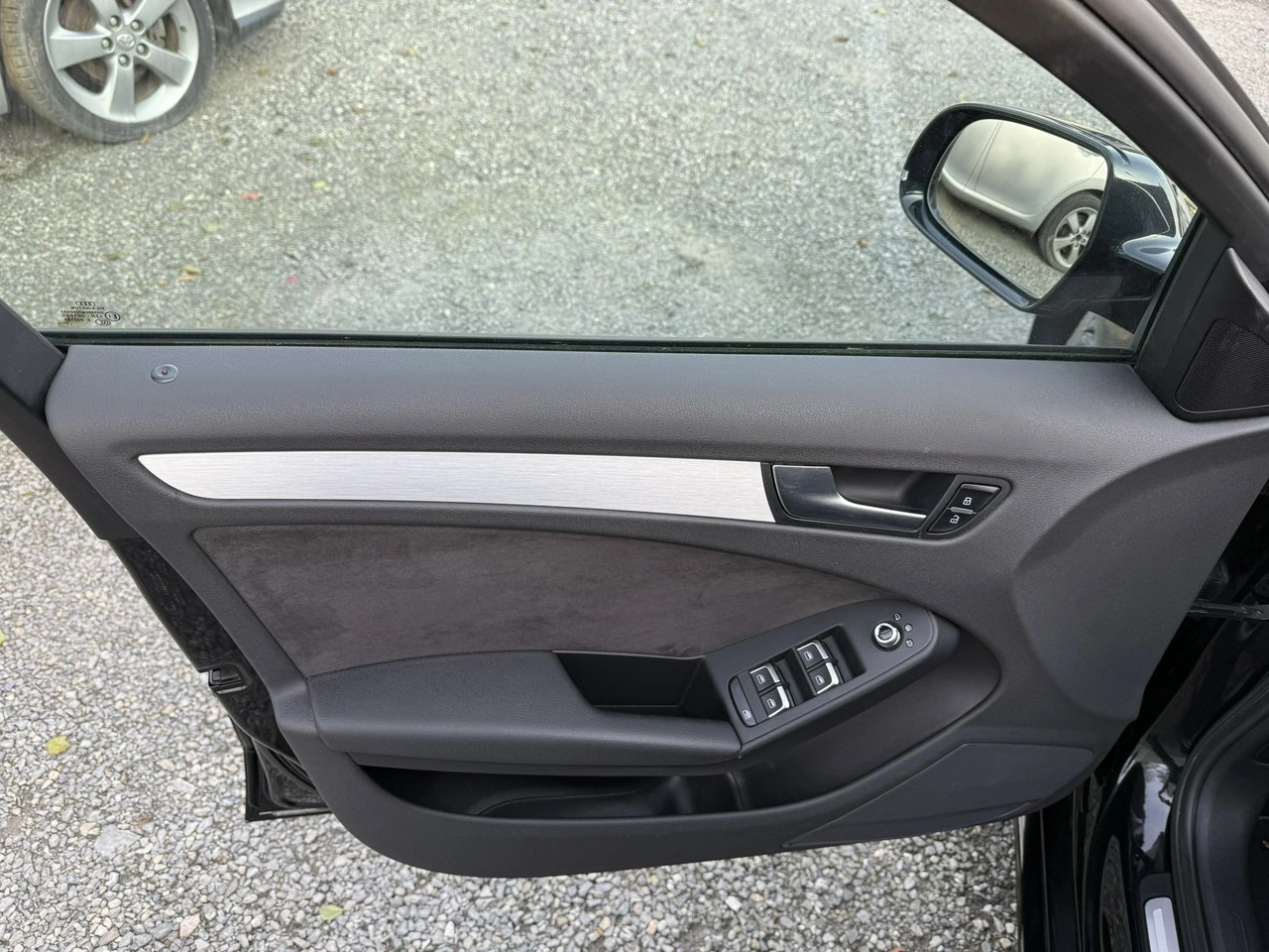 Audi A4 - Zdjęcie 17