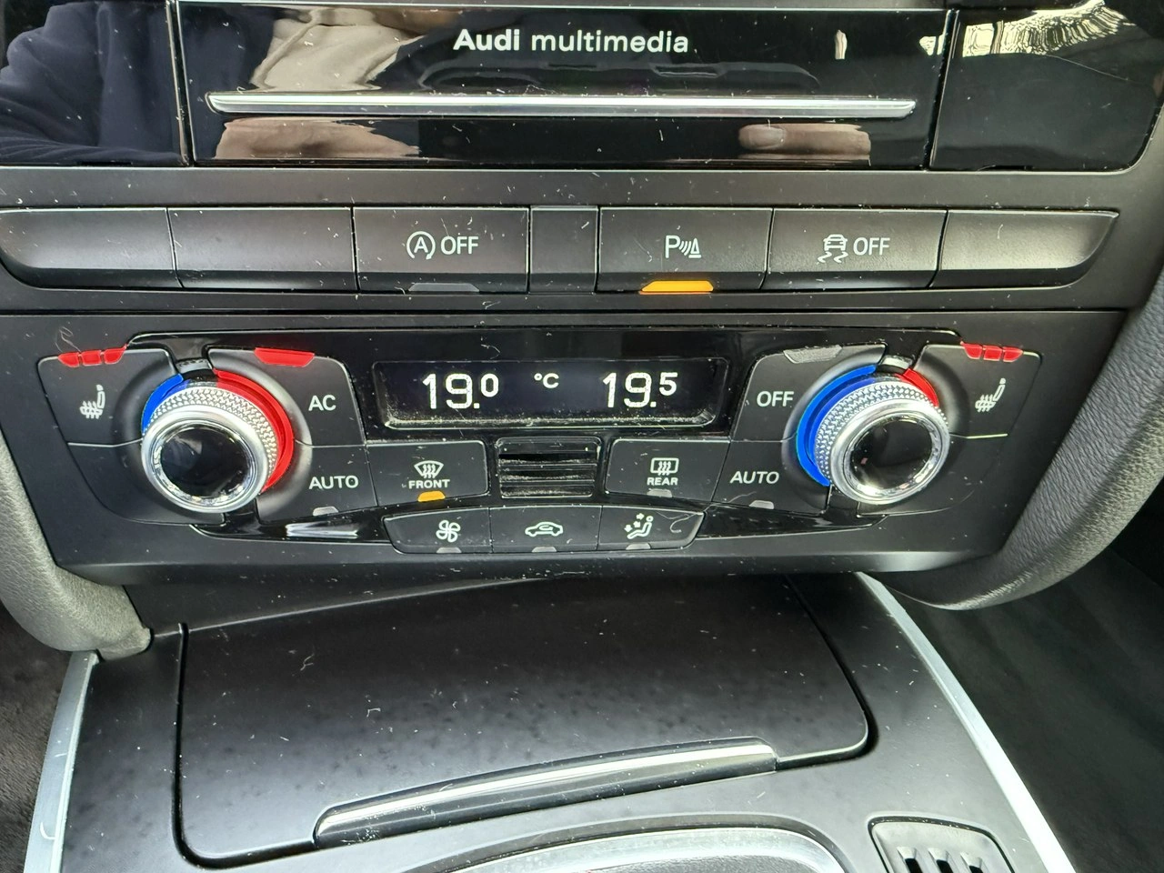 Audi A4 - Zdjęcie 22