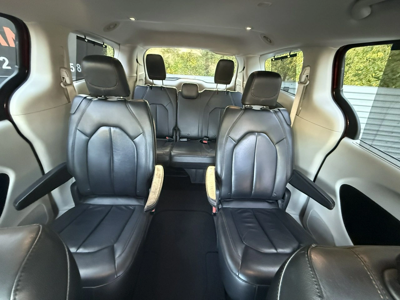 Chrysler Pacifica - Zdjęcie 22