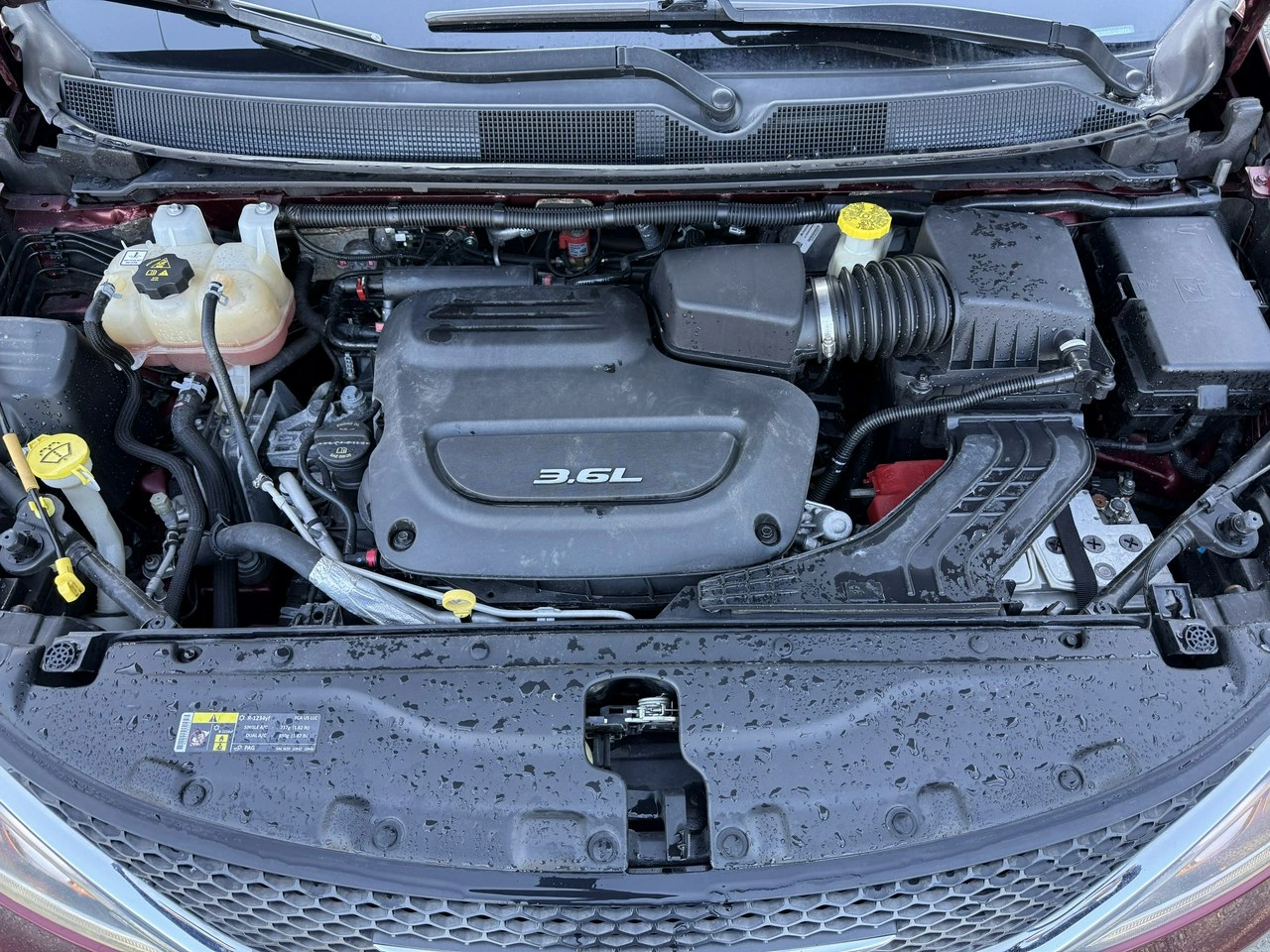 Chrysler Pacifica - Zdjęcie 24