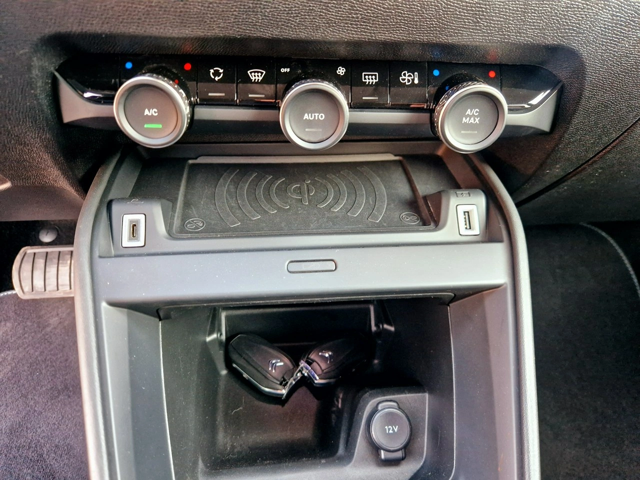 Citroën C4 - Zdjęcie 23