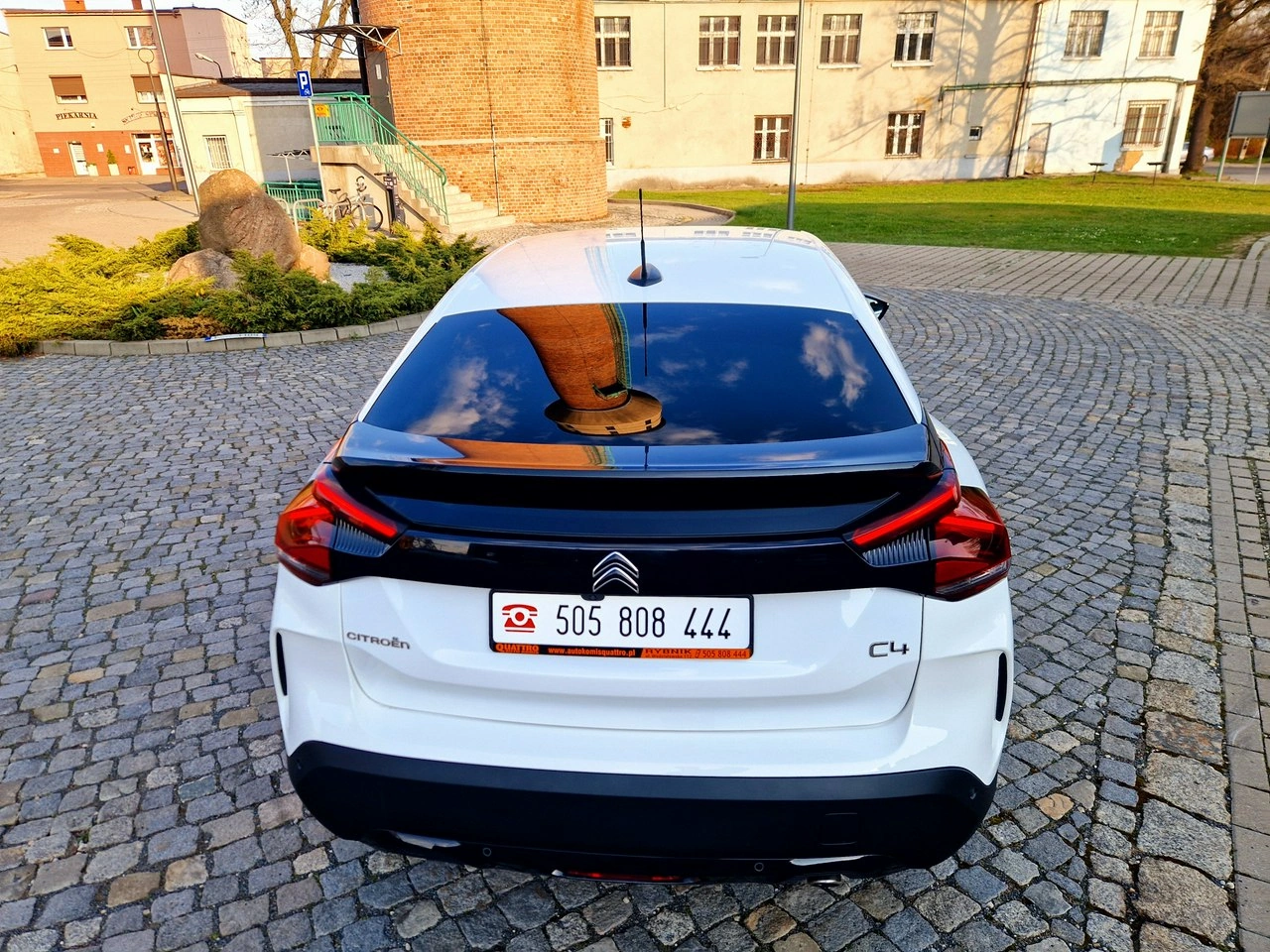 Citroën C4 - Zdjęcie 8