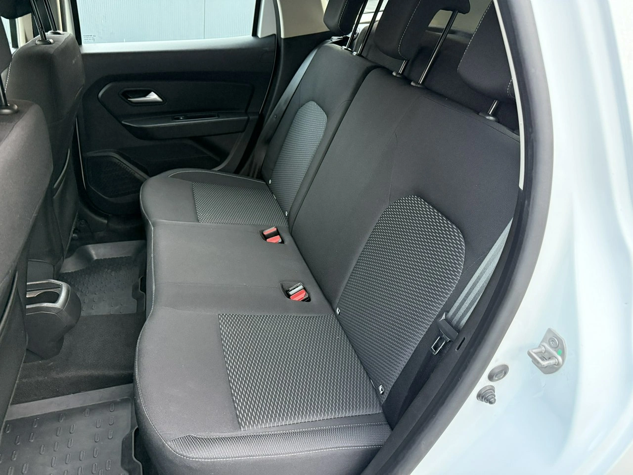 Dacia Duster - Zdjęcie 14