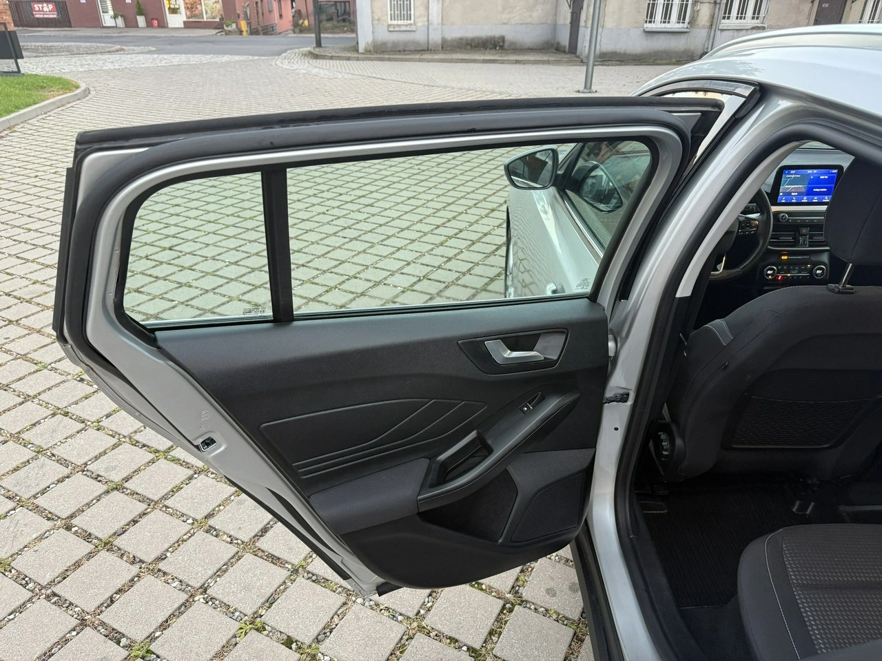 Ford Focus - Zdjęcie 10