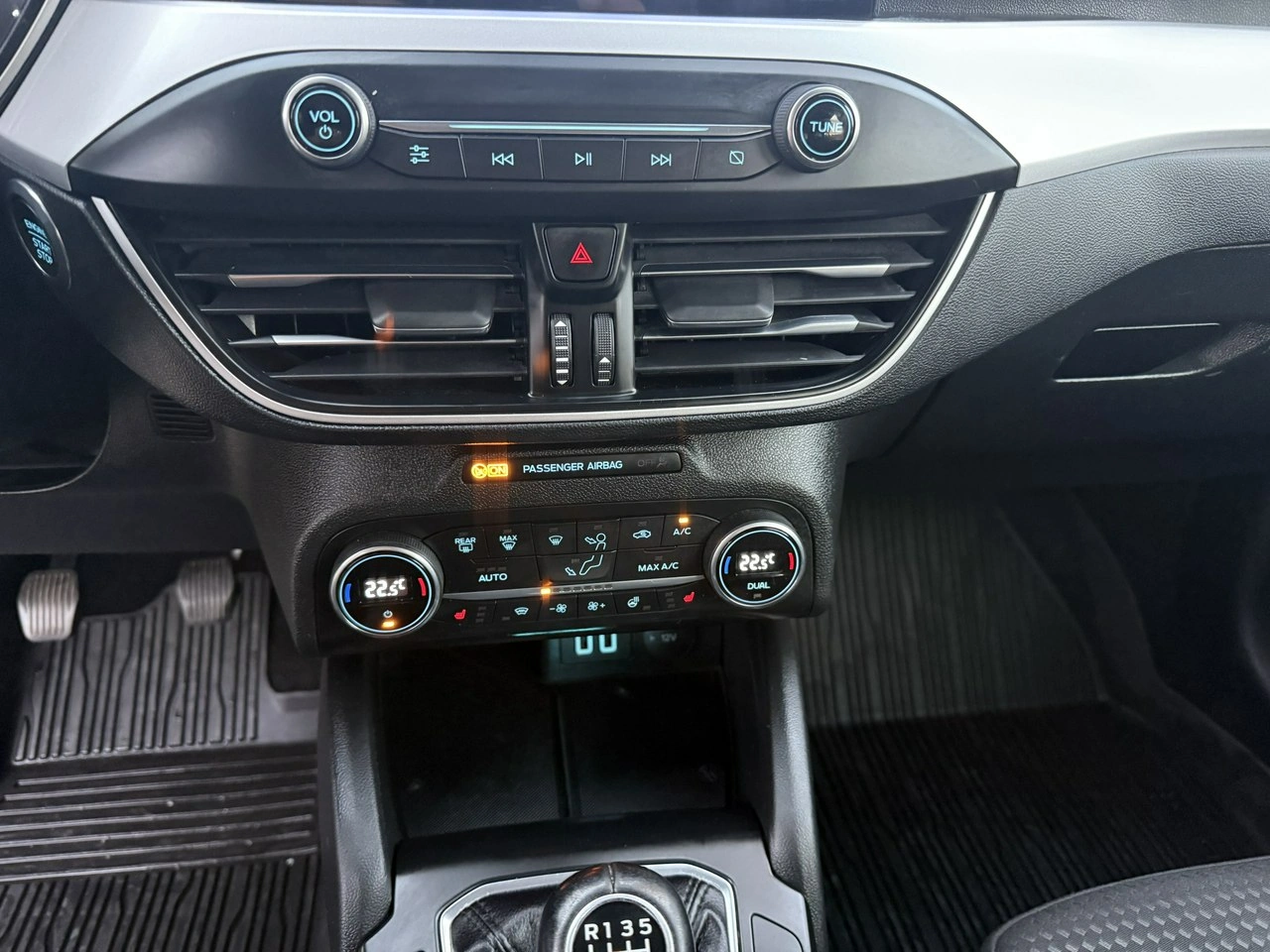 Ford Focus - Zdjęcie 23