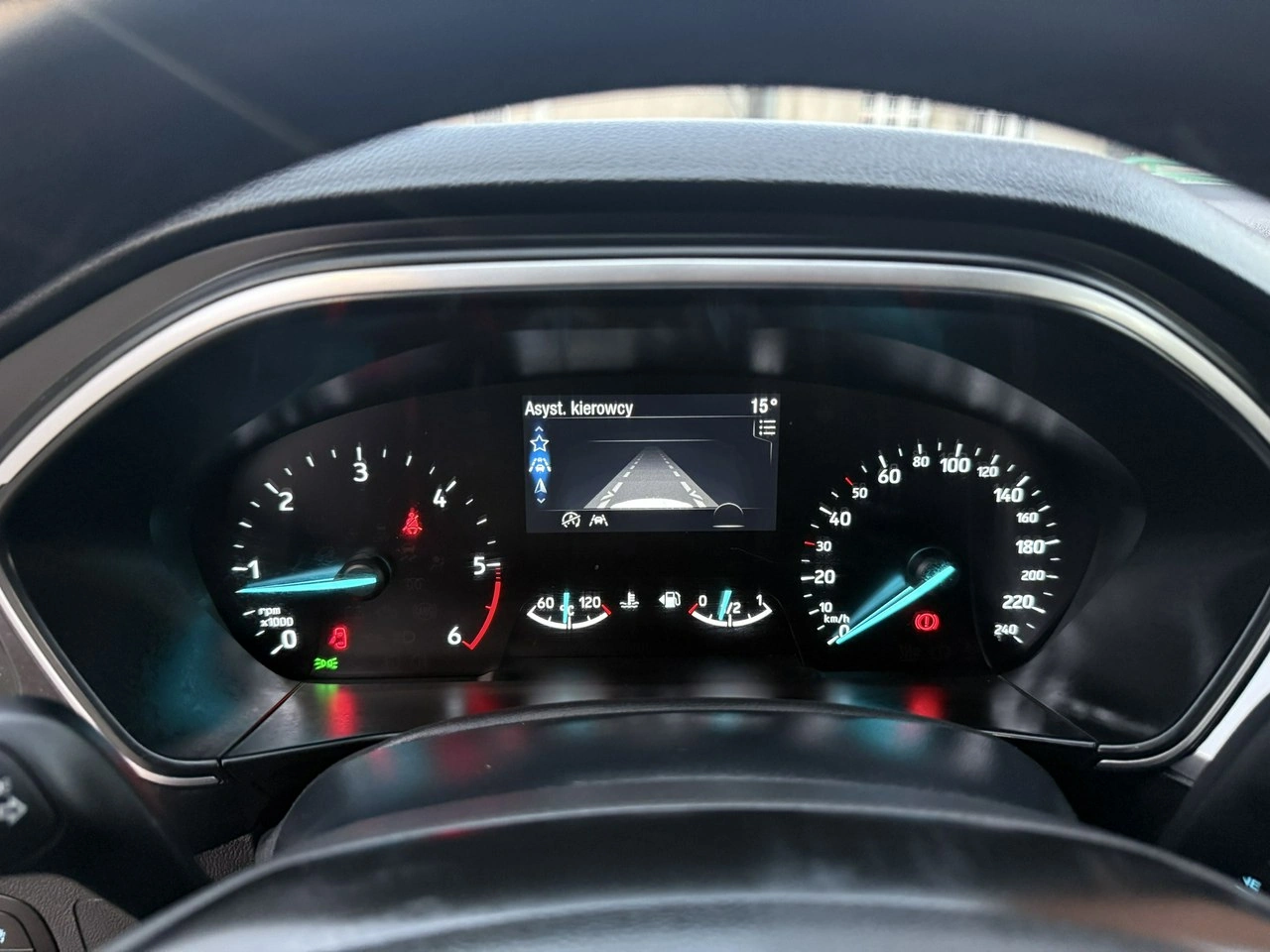 Ford Focus - Zdjęcie 31