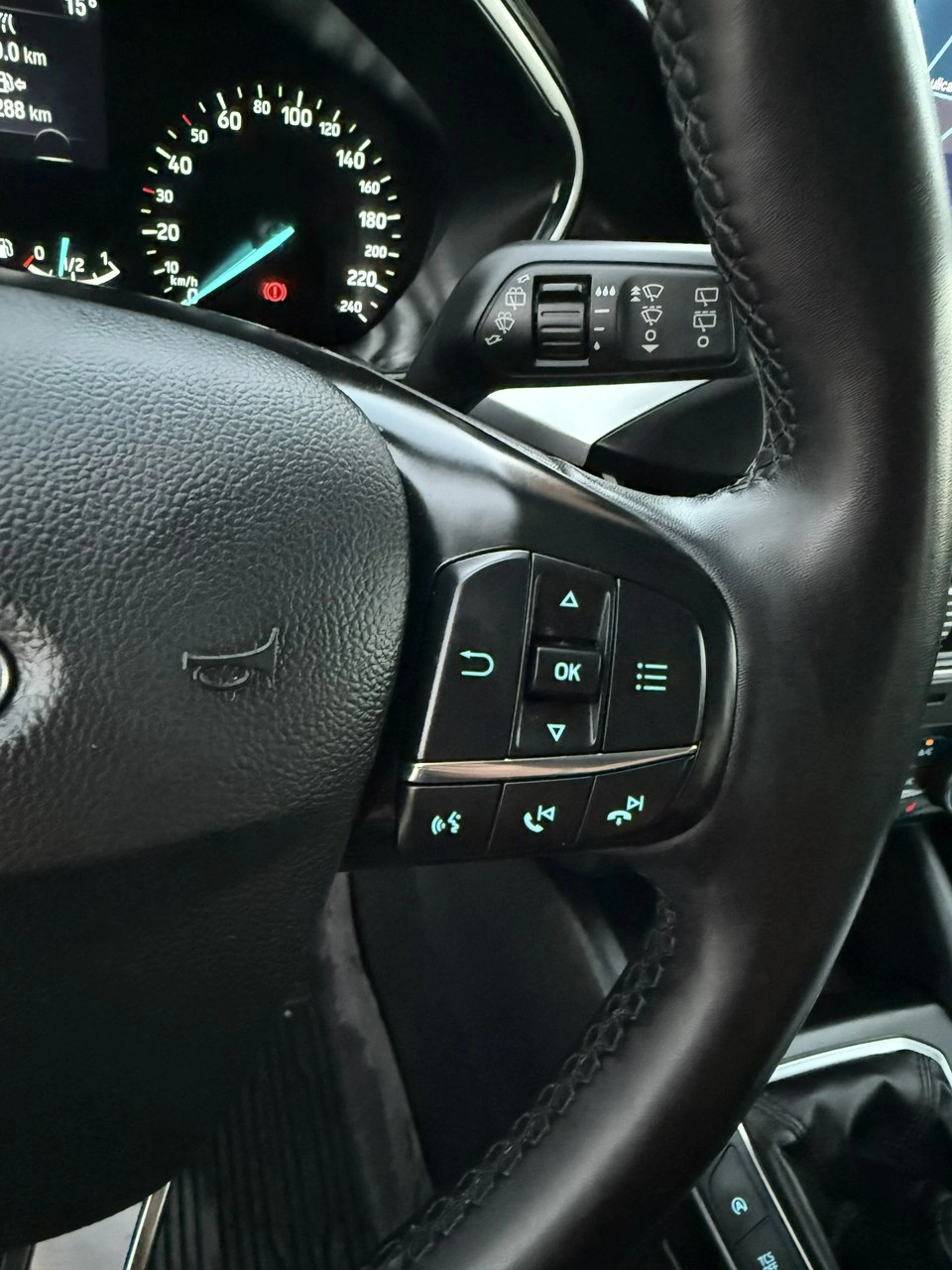 Ford Focus - Zdjęcie 32