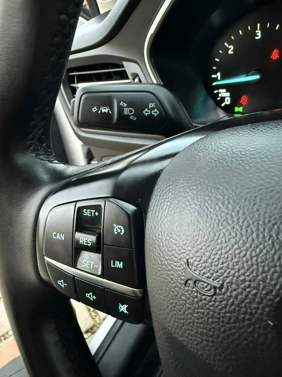 Ford Focus - Zdjęcie 33