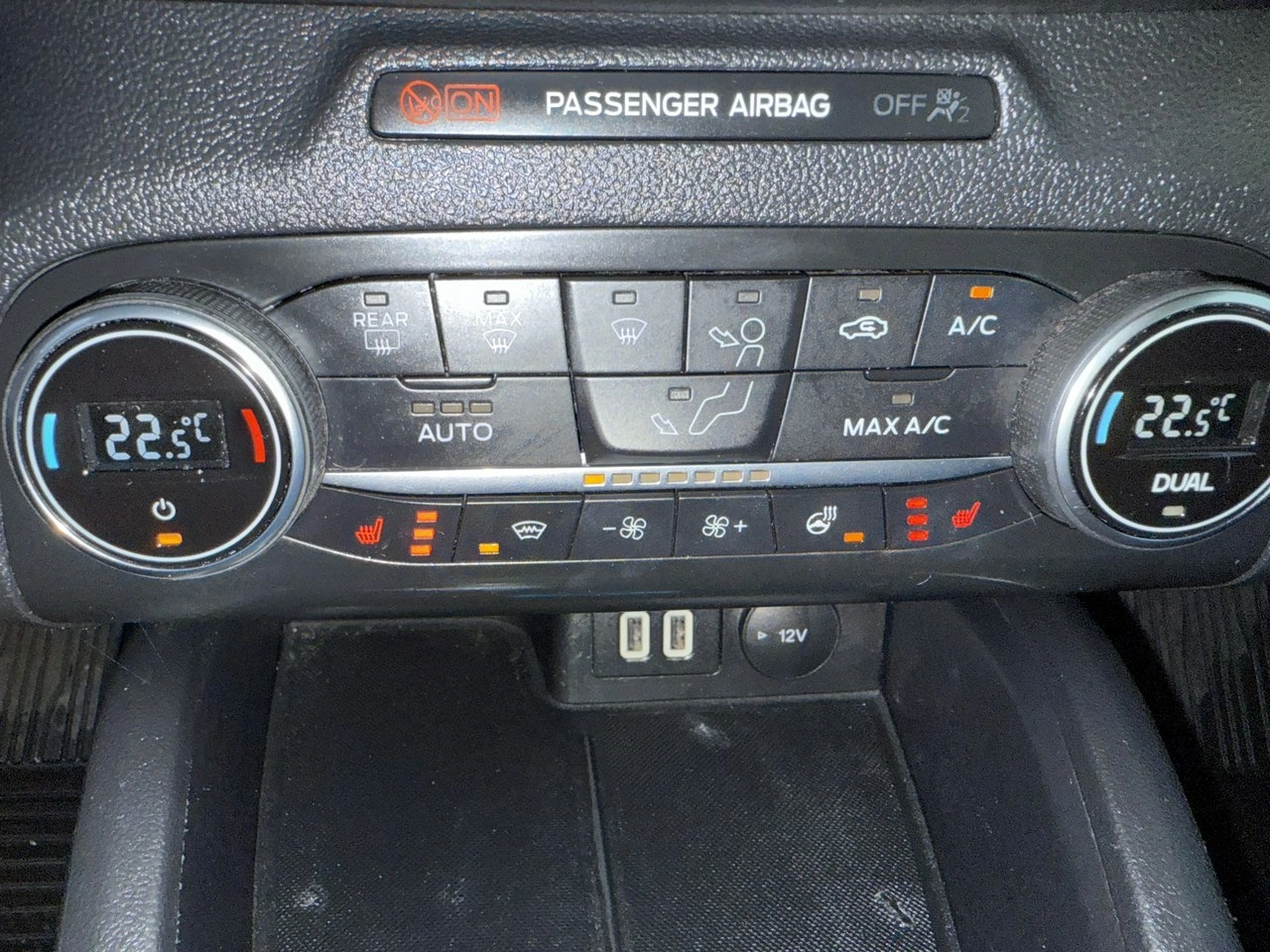 Ford Focus - Zdjęcie 36