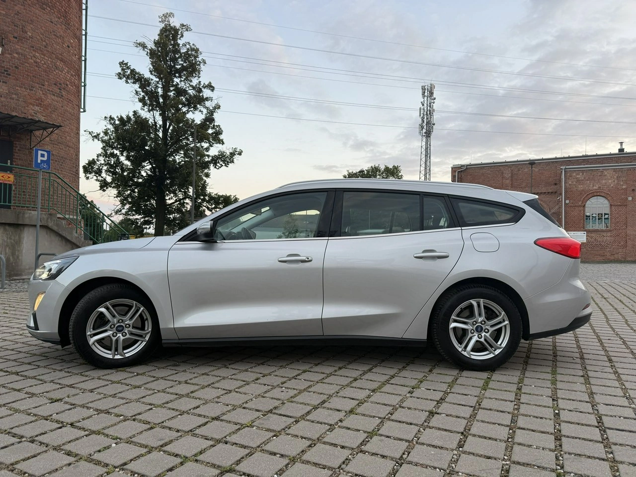 Ford Focus - Zdjęcie 4