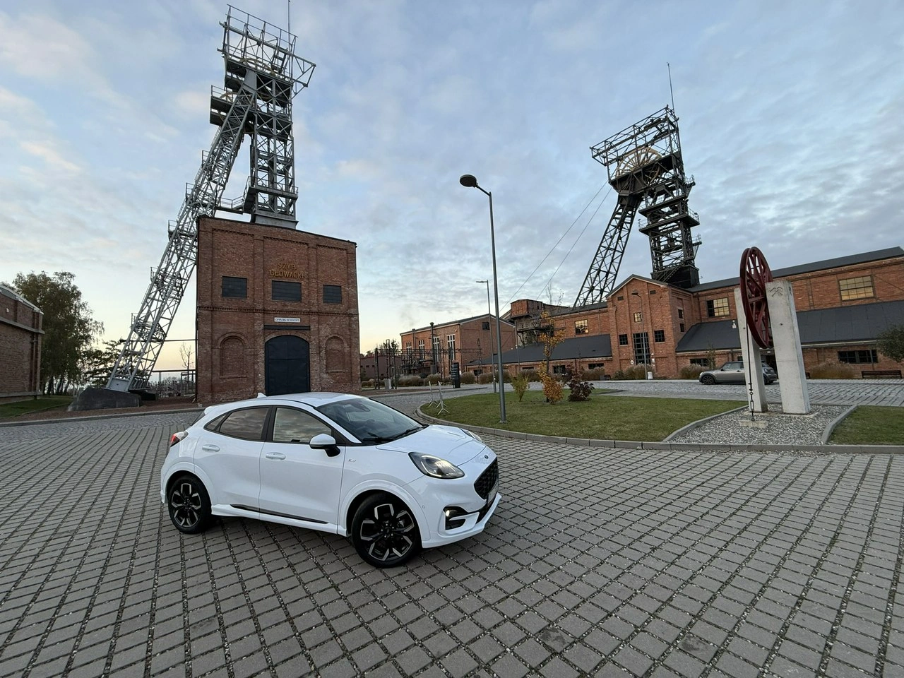 Ford Puma - Zdjęcie 1