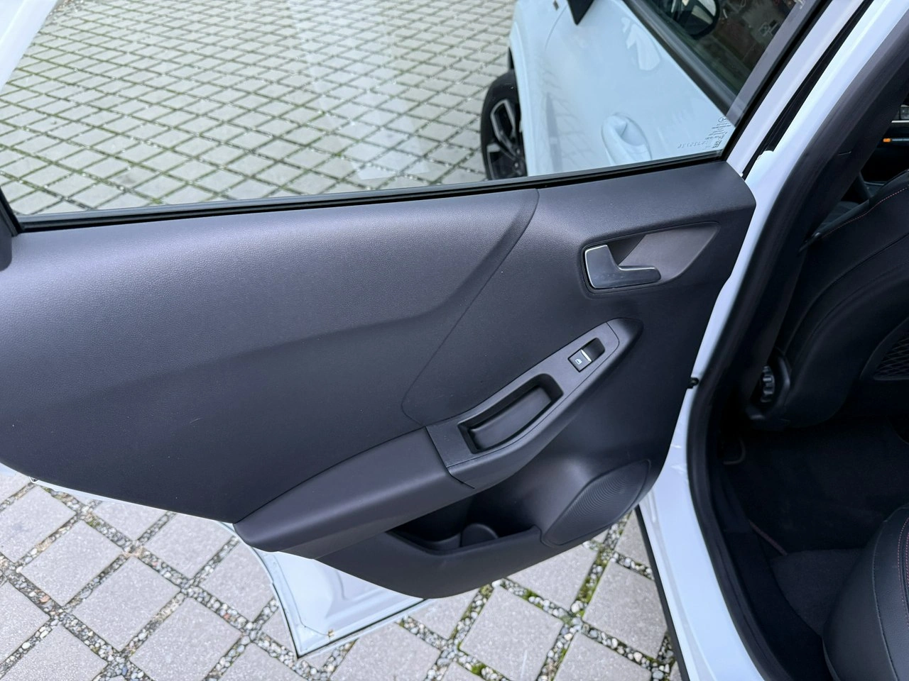 Ford Puma - Zdjęcie 31