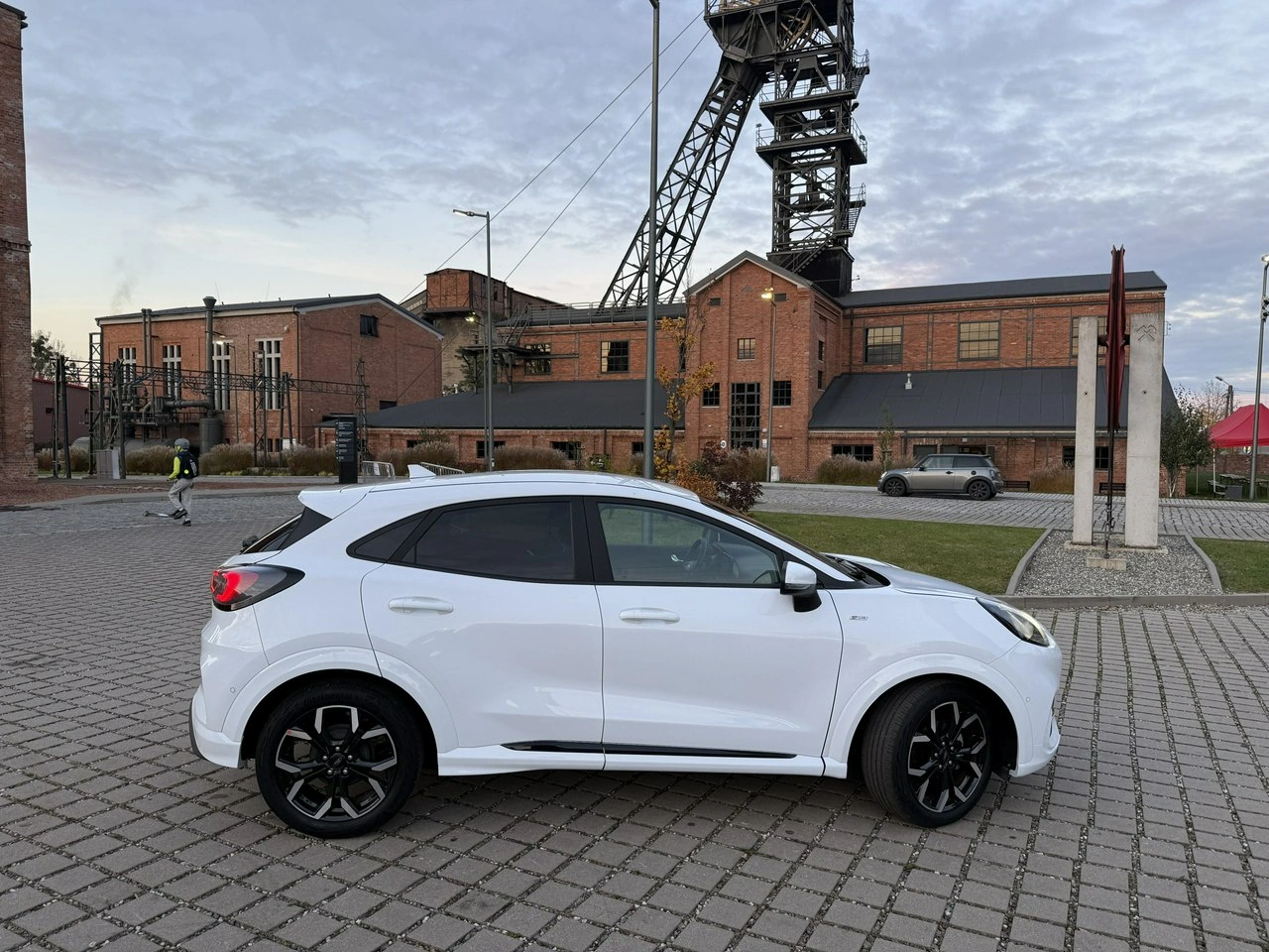 Ford Puma - Zdjęcie 40