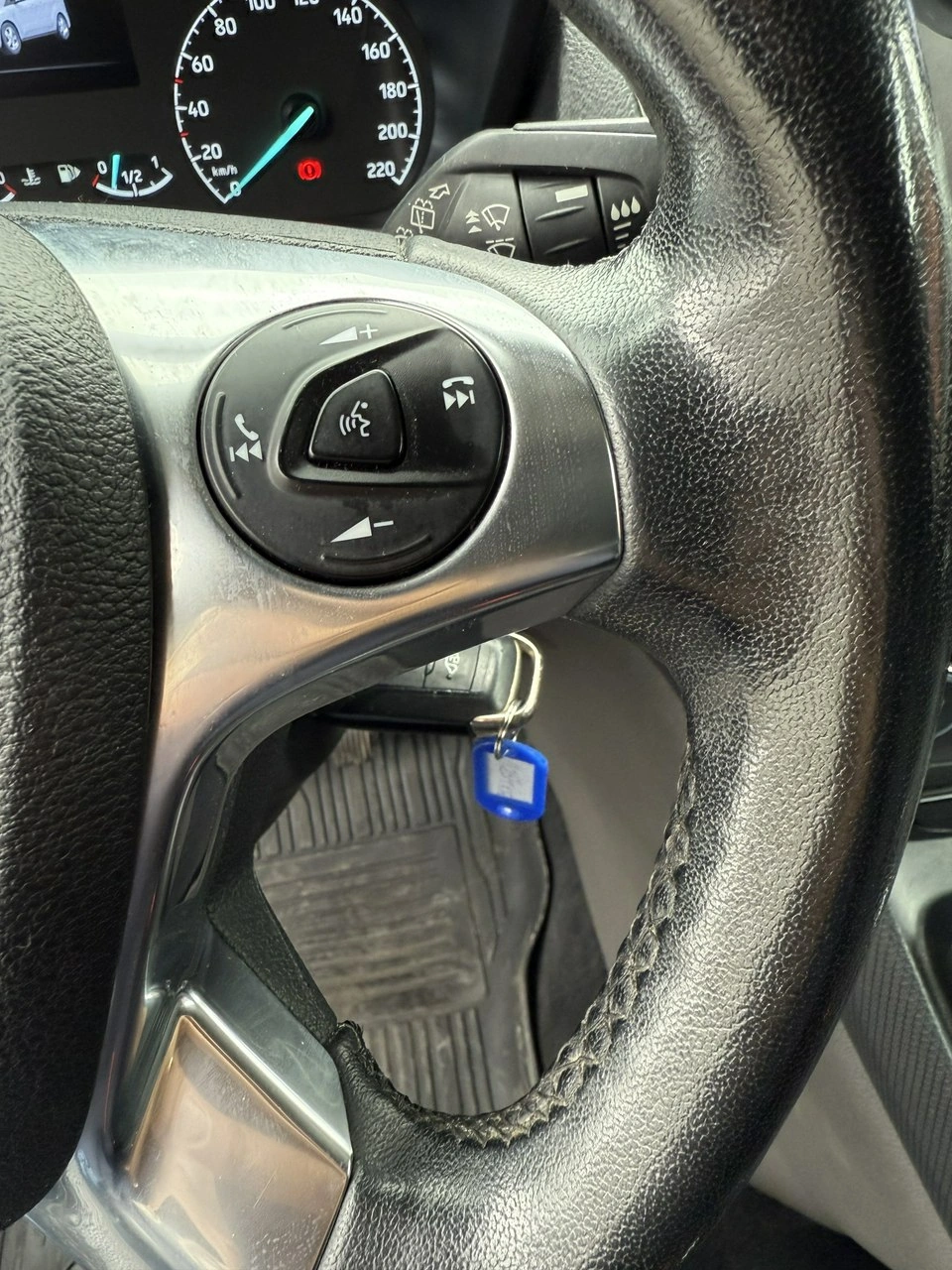 Ford Transit Connect - Zdjęcie 18