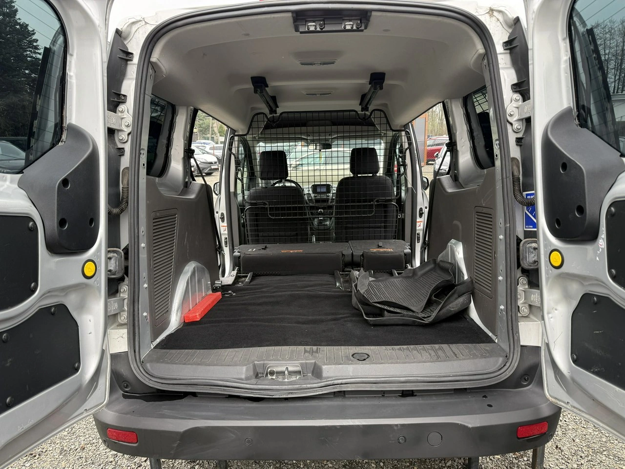Ford Transit Connect - Zdjęcie 34