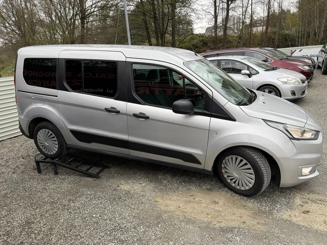 Ford Transit Connect - Zdjęcie 4