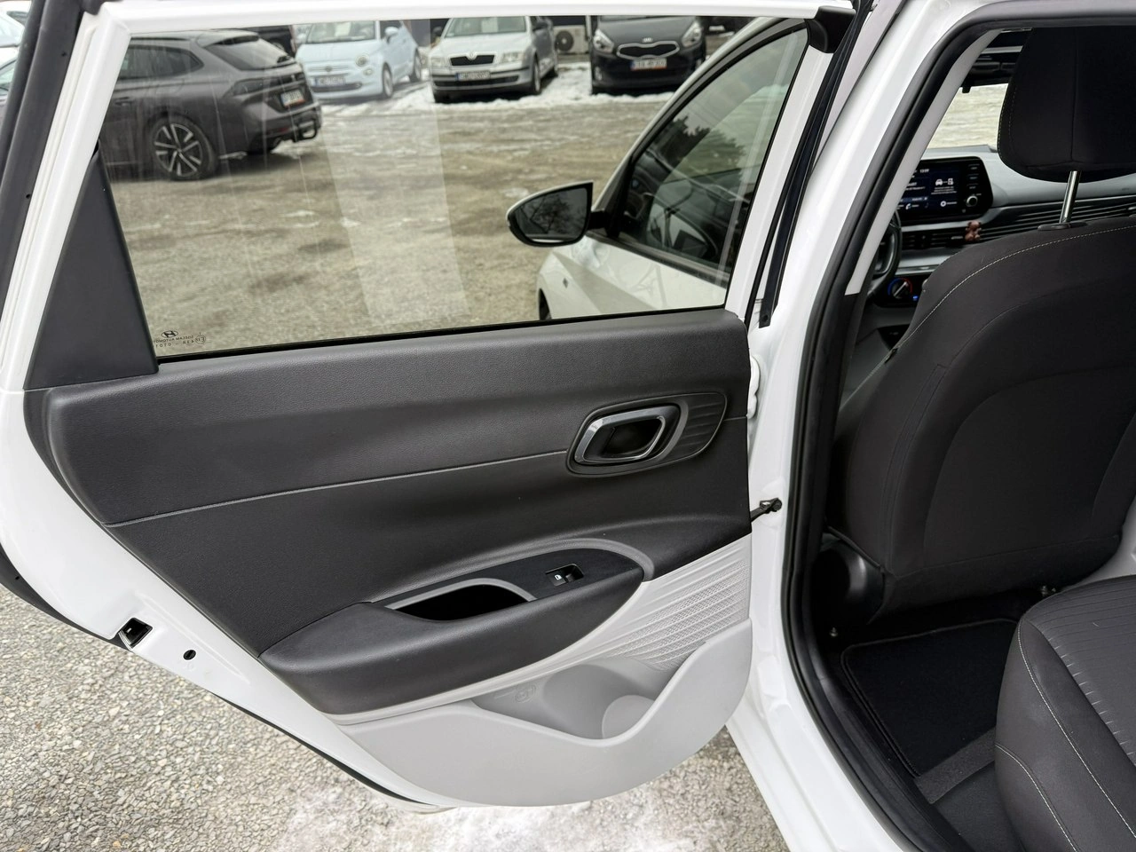 Hyundai i20 - Zdjęcie 11