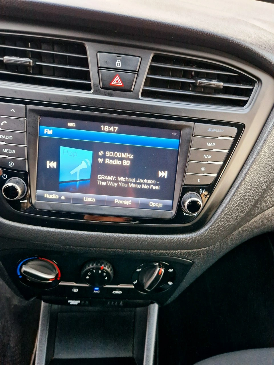 Hyundai i20 - Zdjęcie 11