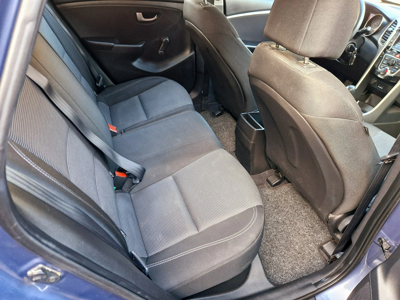 Hyundai i30 - Zdjęcie 10