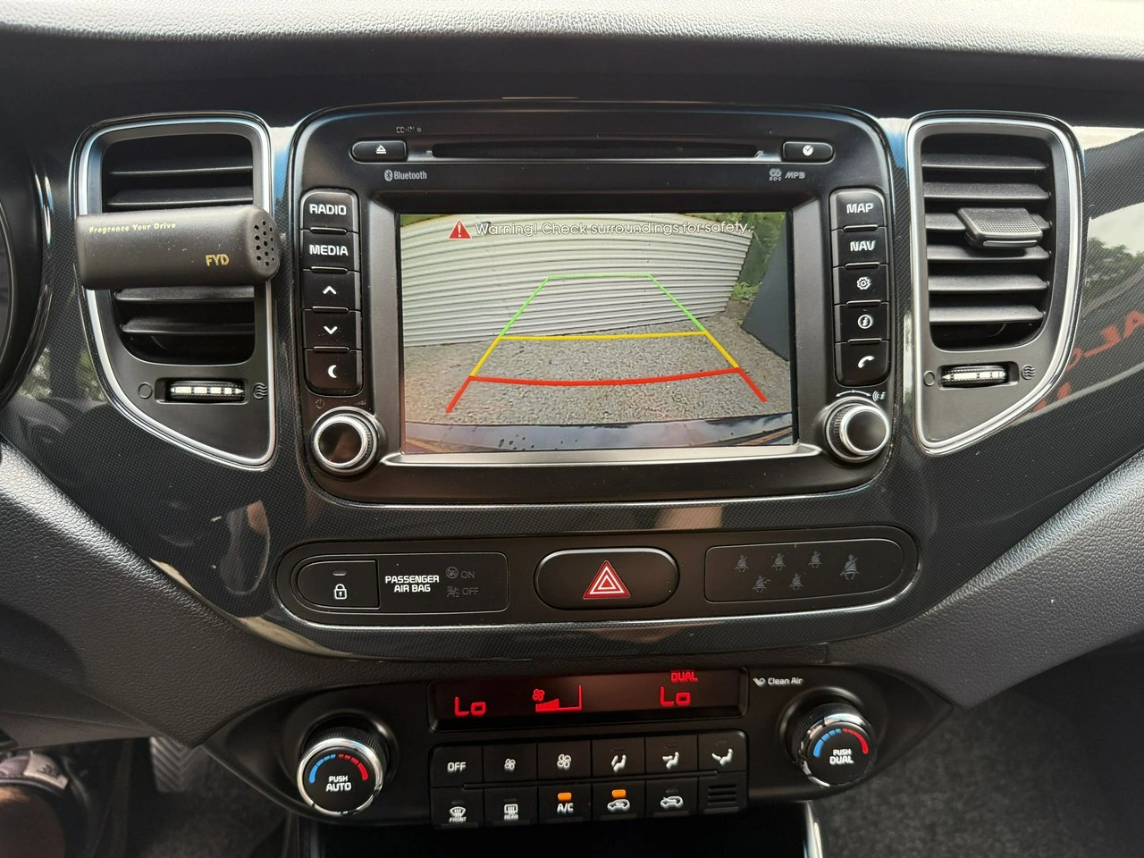 Kia Carens - Zdjęcie 28